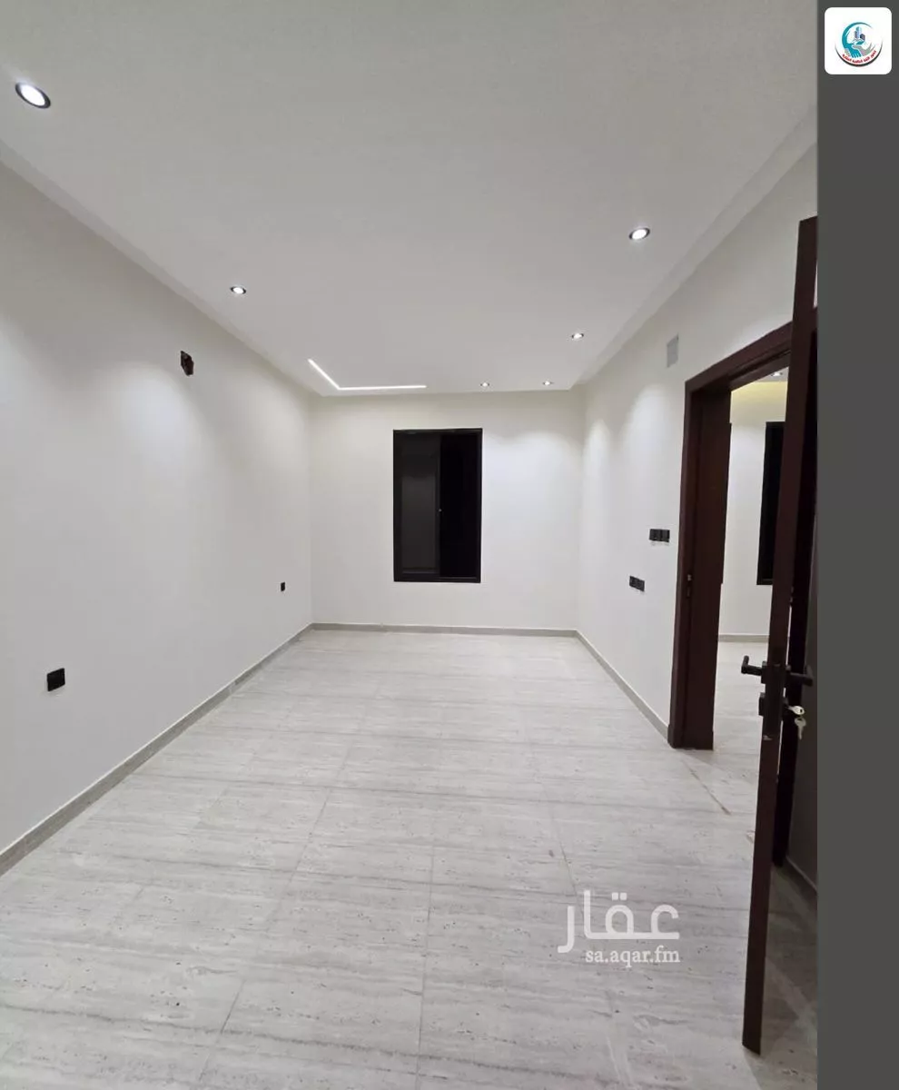 فيلا 7 غرف في طويق 12