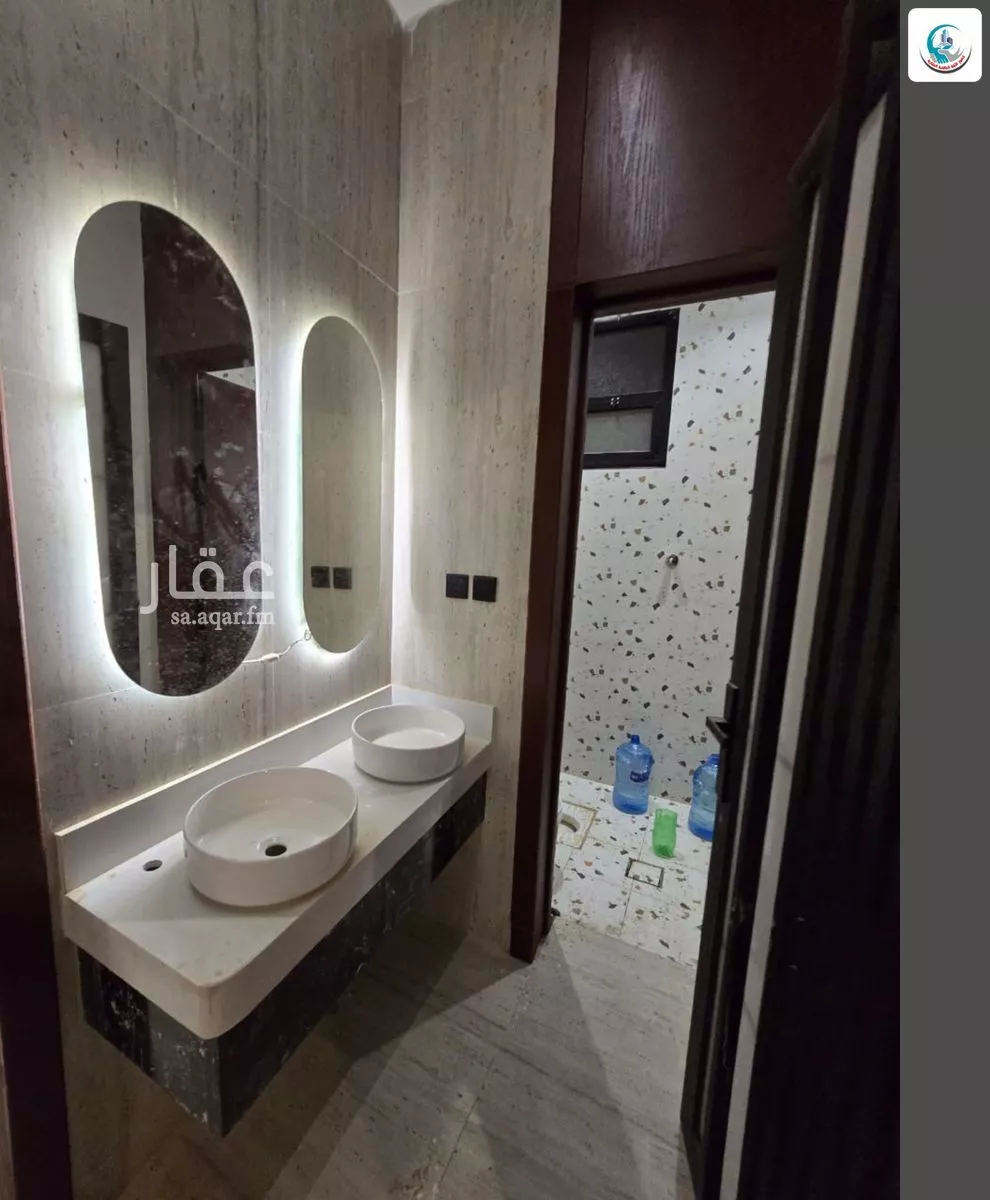 فيلا 7 غرف في طويق 4