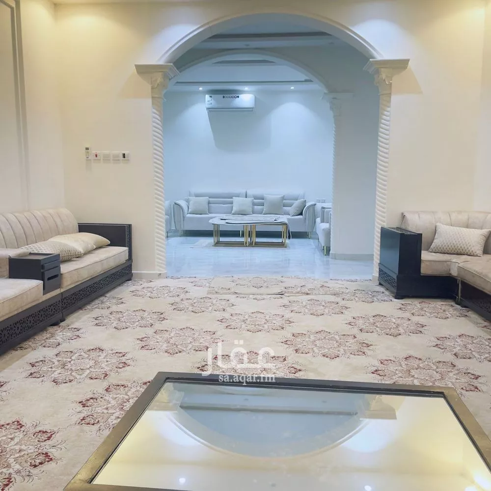 5 bedroom villa in Riyadh 3