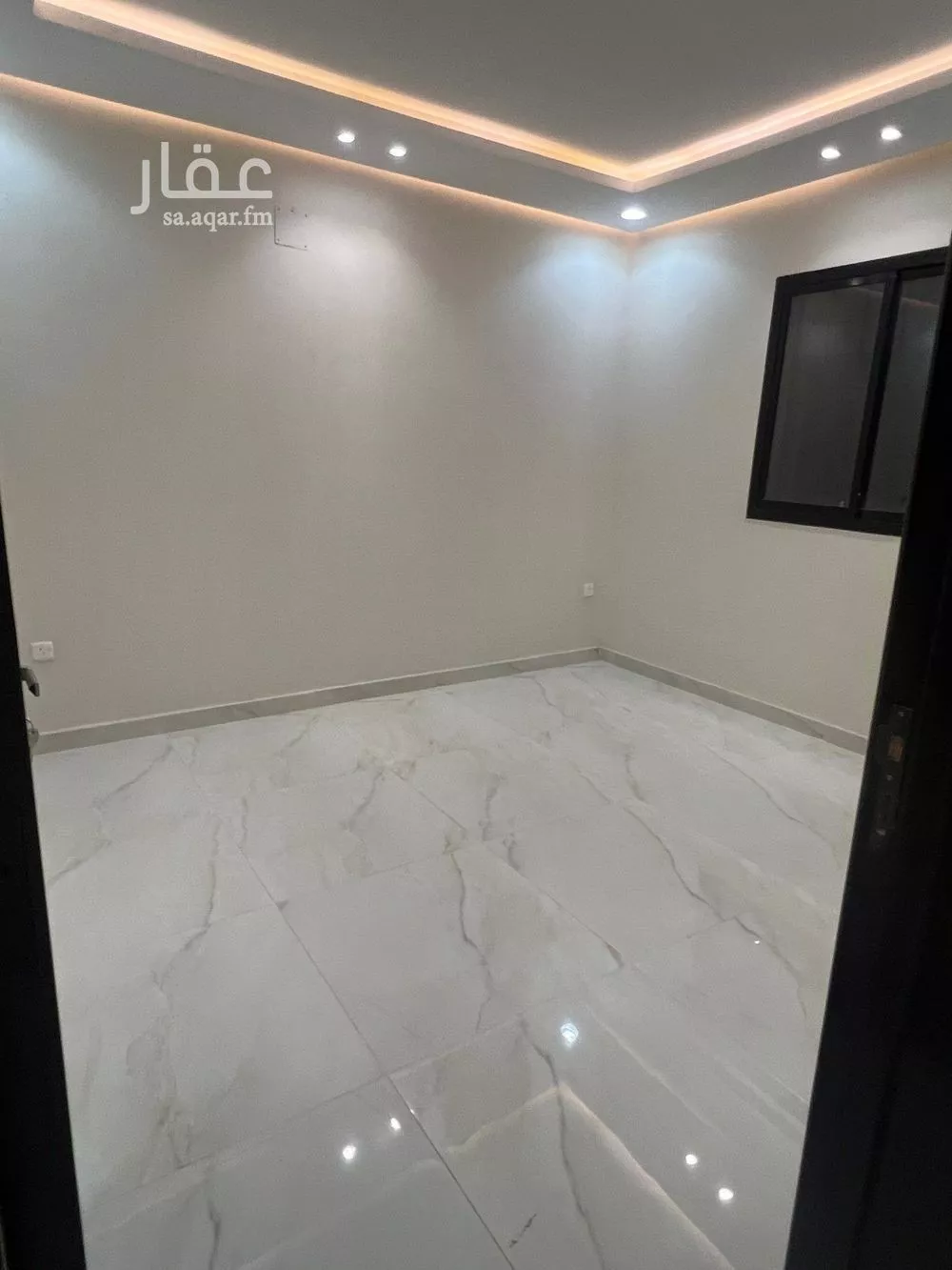 فيلا 6 غرف في الرمال 8