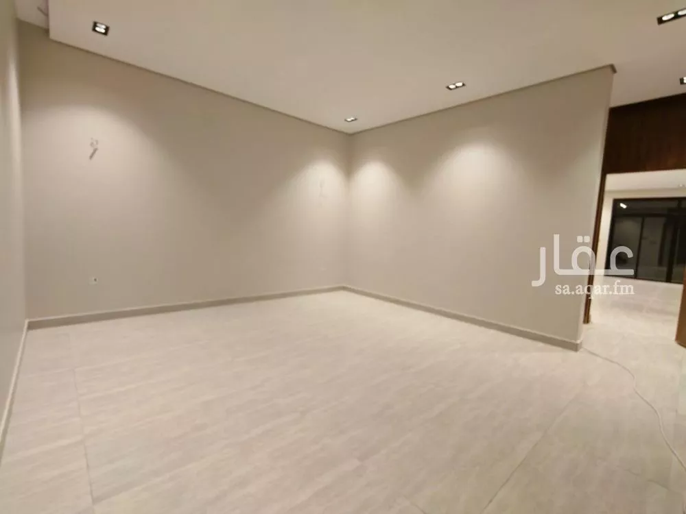 فيلا 5 غرف في الرمال 23