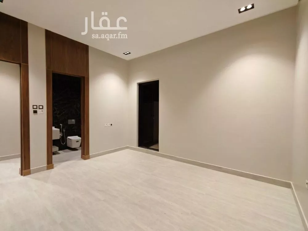 فيلا 5 غرف في الرمال 8