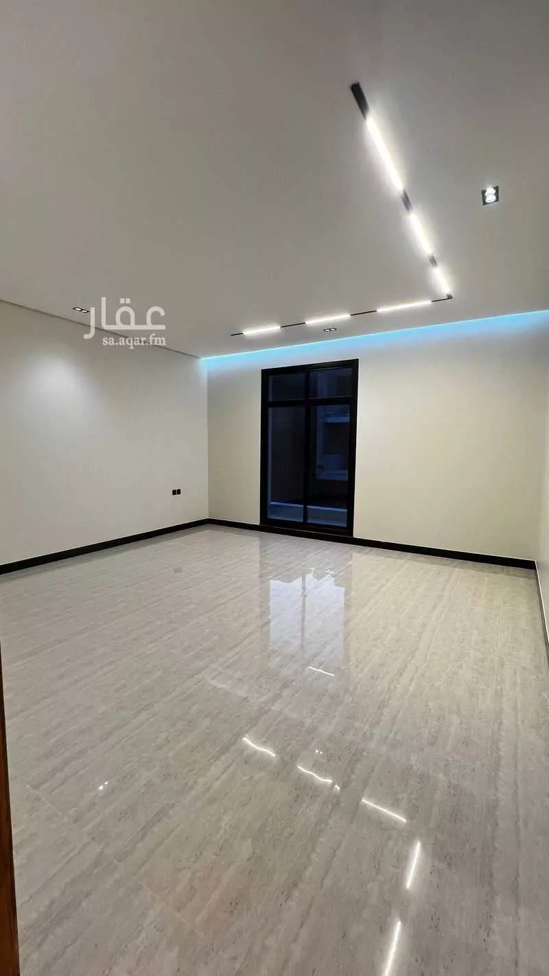 فيلا 5 غرف في الرمال 7