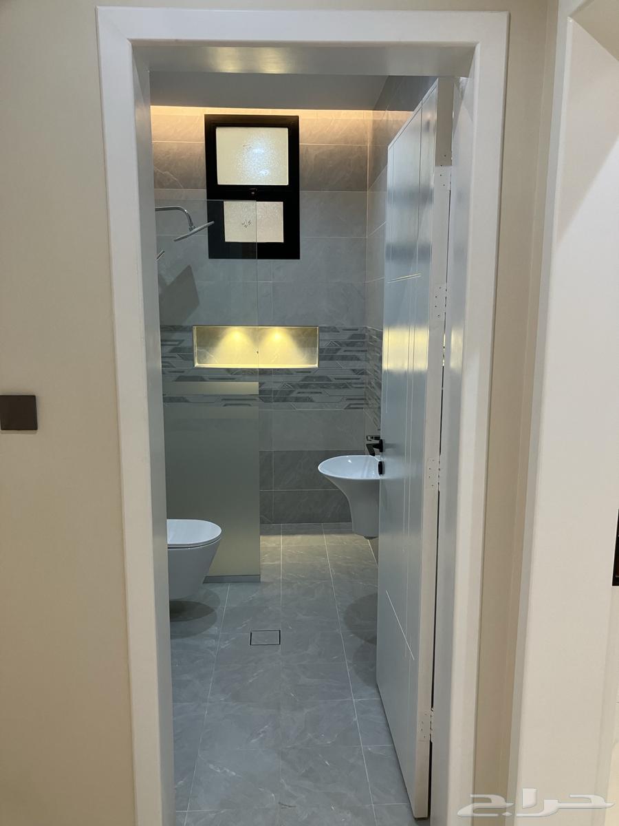 شقة 5 غرف في السلامة 11