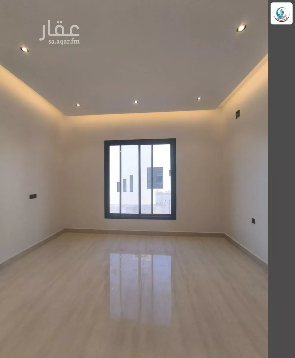 8 bedroom villa in Al Janadriyah 18
