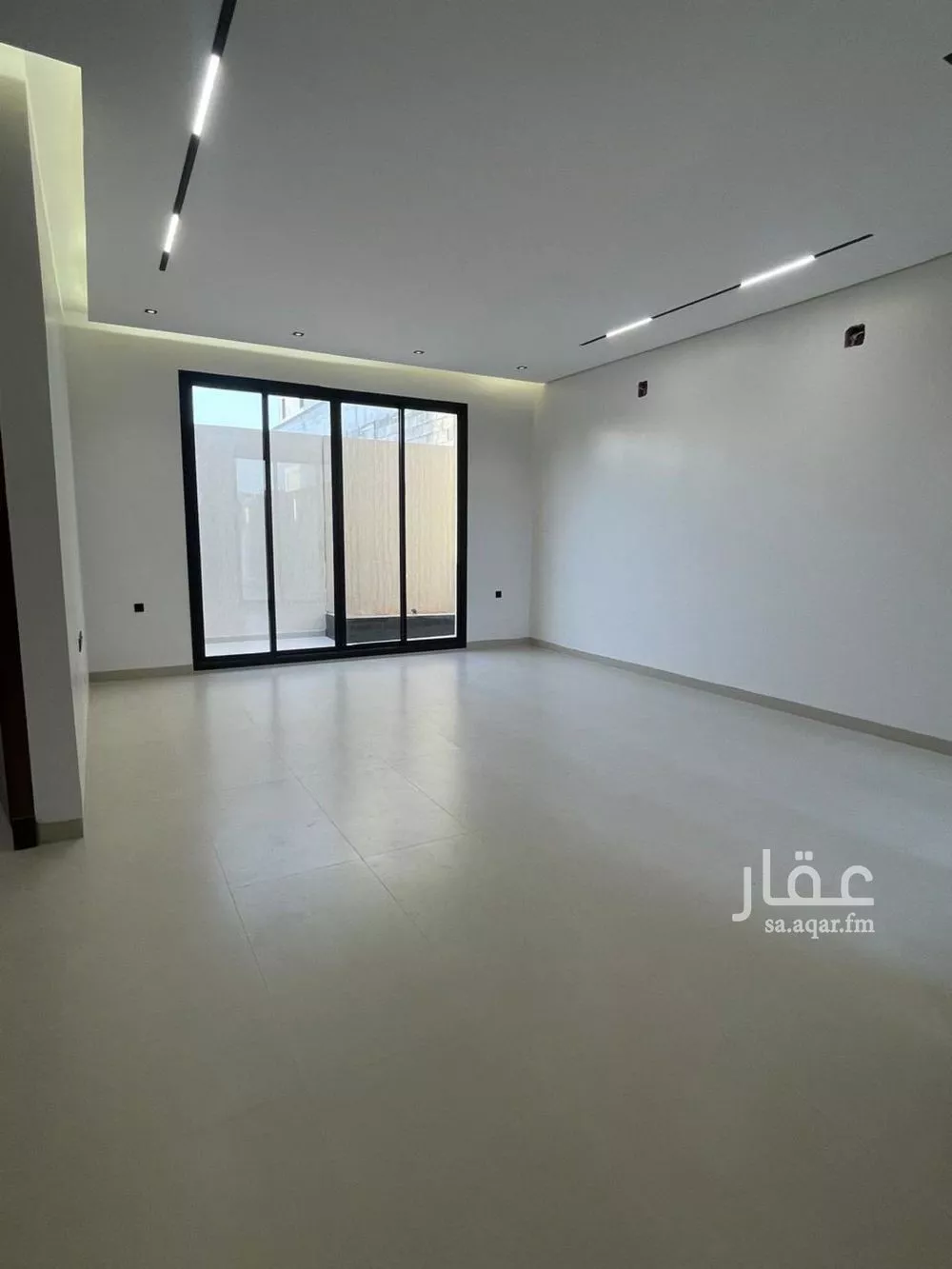 4 bedroom villa in Al Rimal 7