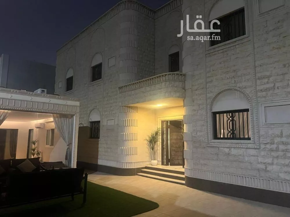 4 bedroom villa in Al Rawdah 9