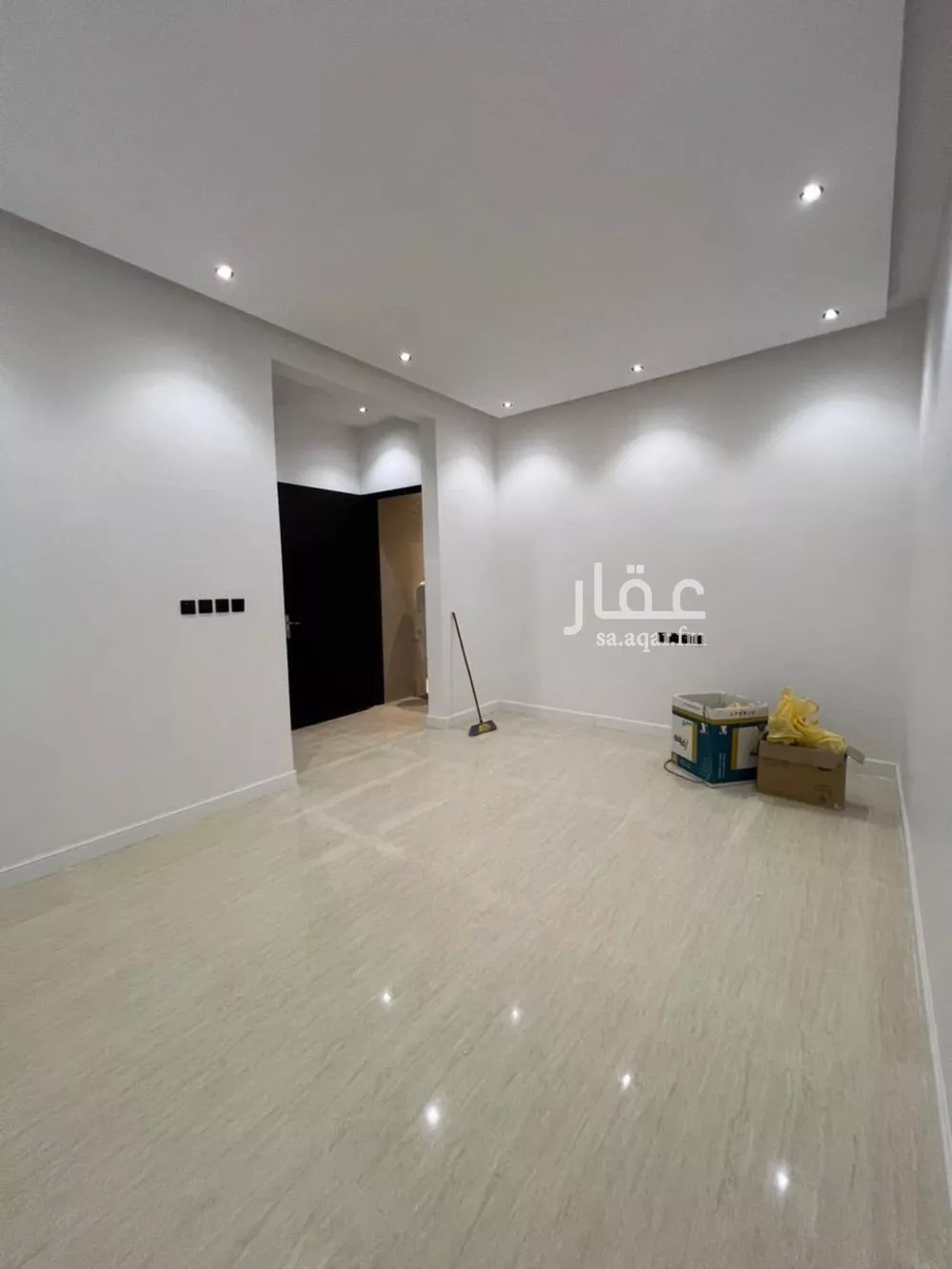 6 bedroom villa in Tuwaiq 11