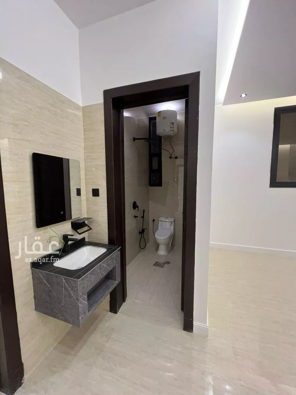 6 bedroom villa in Tuwaiq 16
