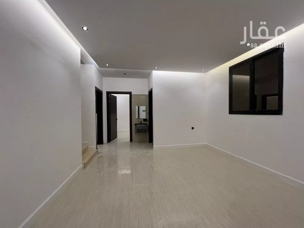6 bedroom villa in Tuwaiq 18