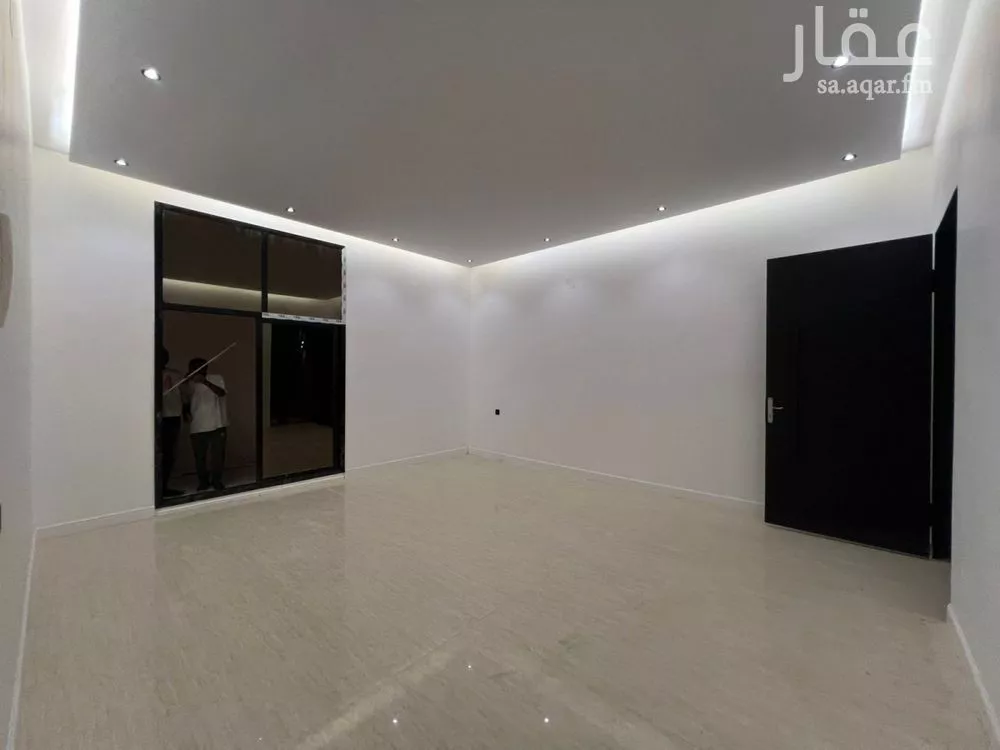 6 bedroom villa in Tuwaiq 7
