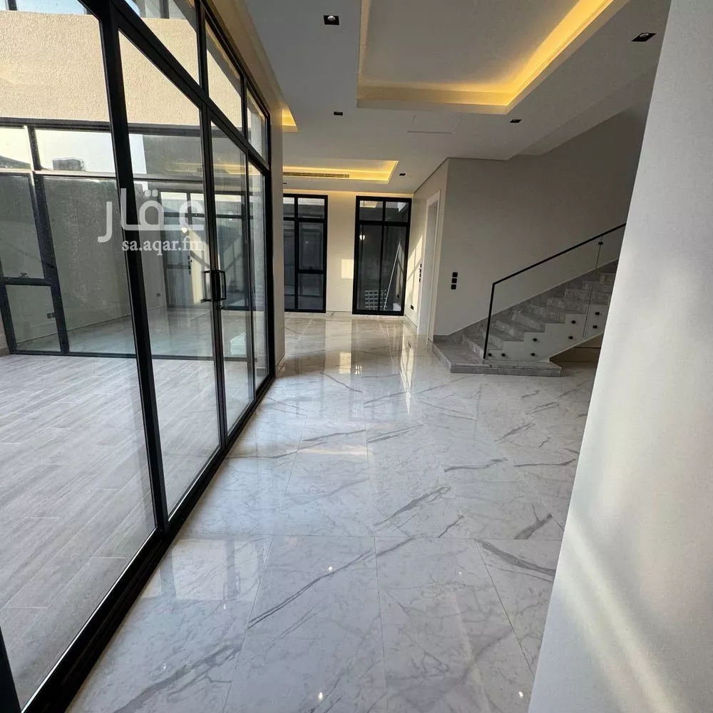 5 bedroom villa in Al Narjis 12