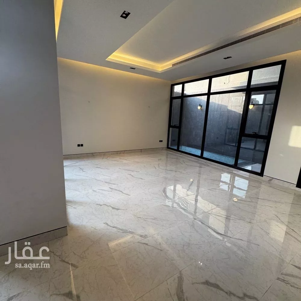 5 bedroom villa in Al Narjis 13