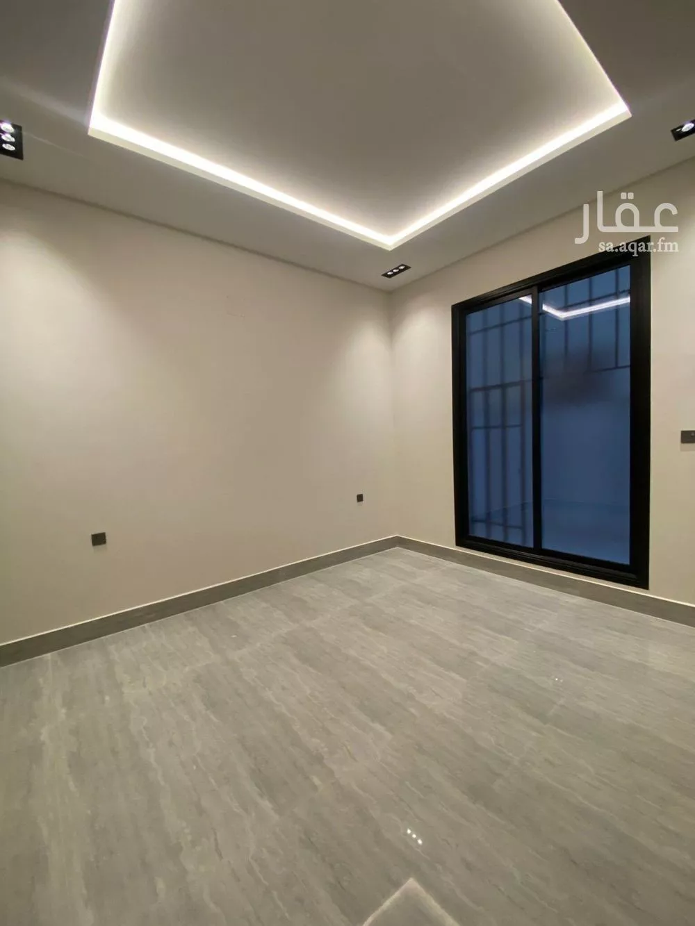 فيلا 6 غرف في الرمال 28