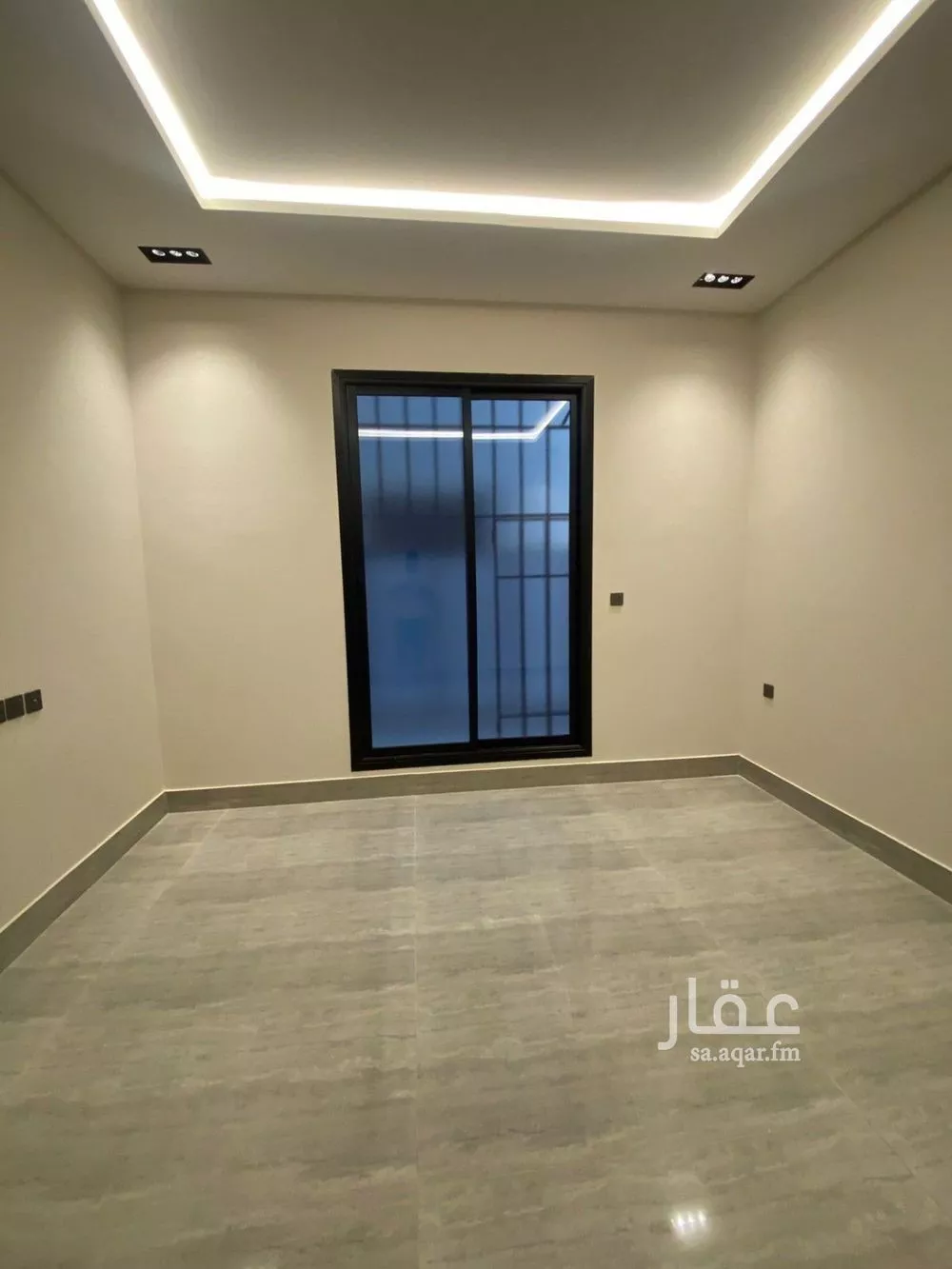 فيلا 6 غرف في الرمال 30