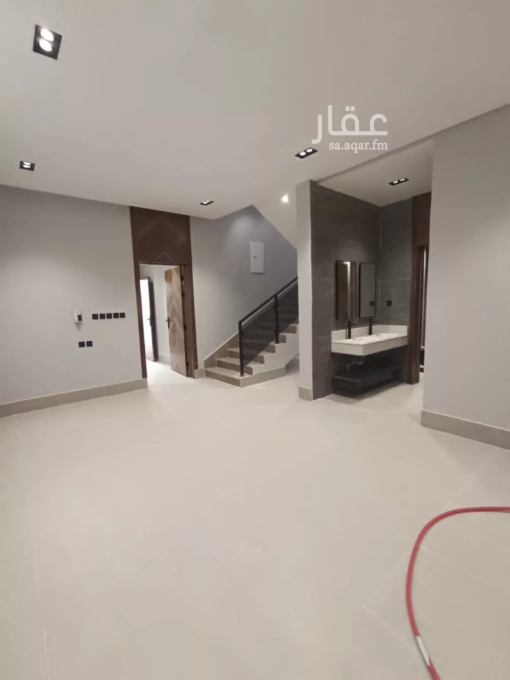 5 bedroom villa in Okaz 2