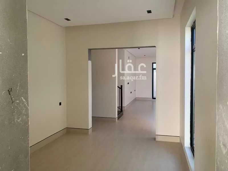 5 bedroom villa in As Suwaidi Al Gharabi 8
