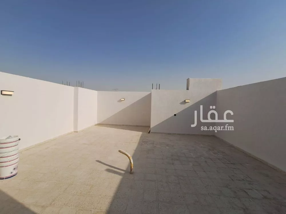 فيلا 5 غرف في العريجاء الغربية 16