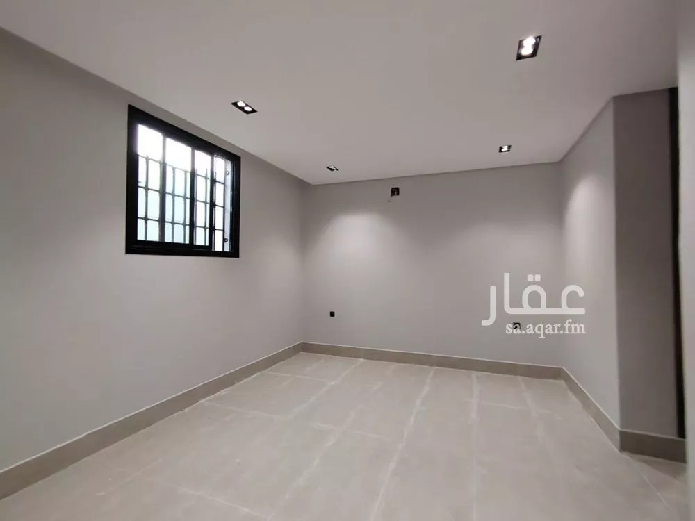 5 bedroom villa in Okaz 3