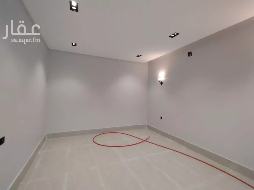 5 bedroom villa in Okaz 8