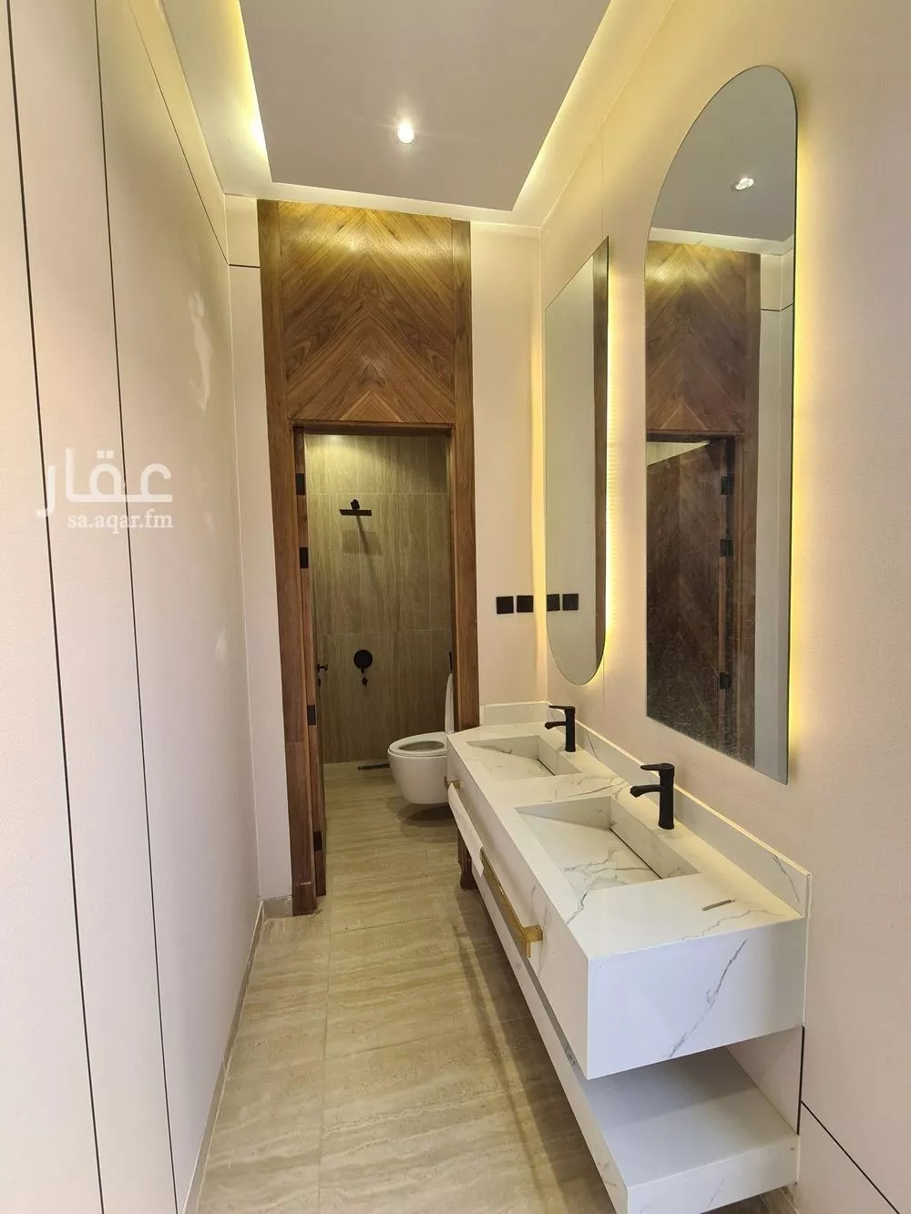 5 bedroom villa in Badr 3