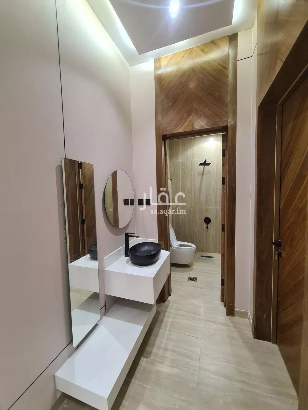 5 bedroom villa in Badr 8