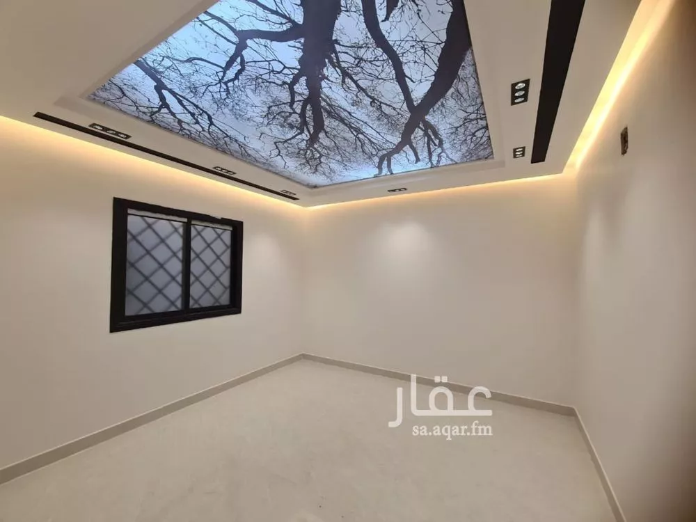 فيلا 4 غرف في بدر 5