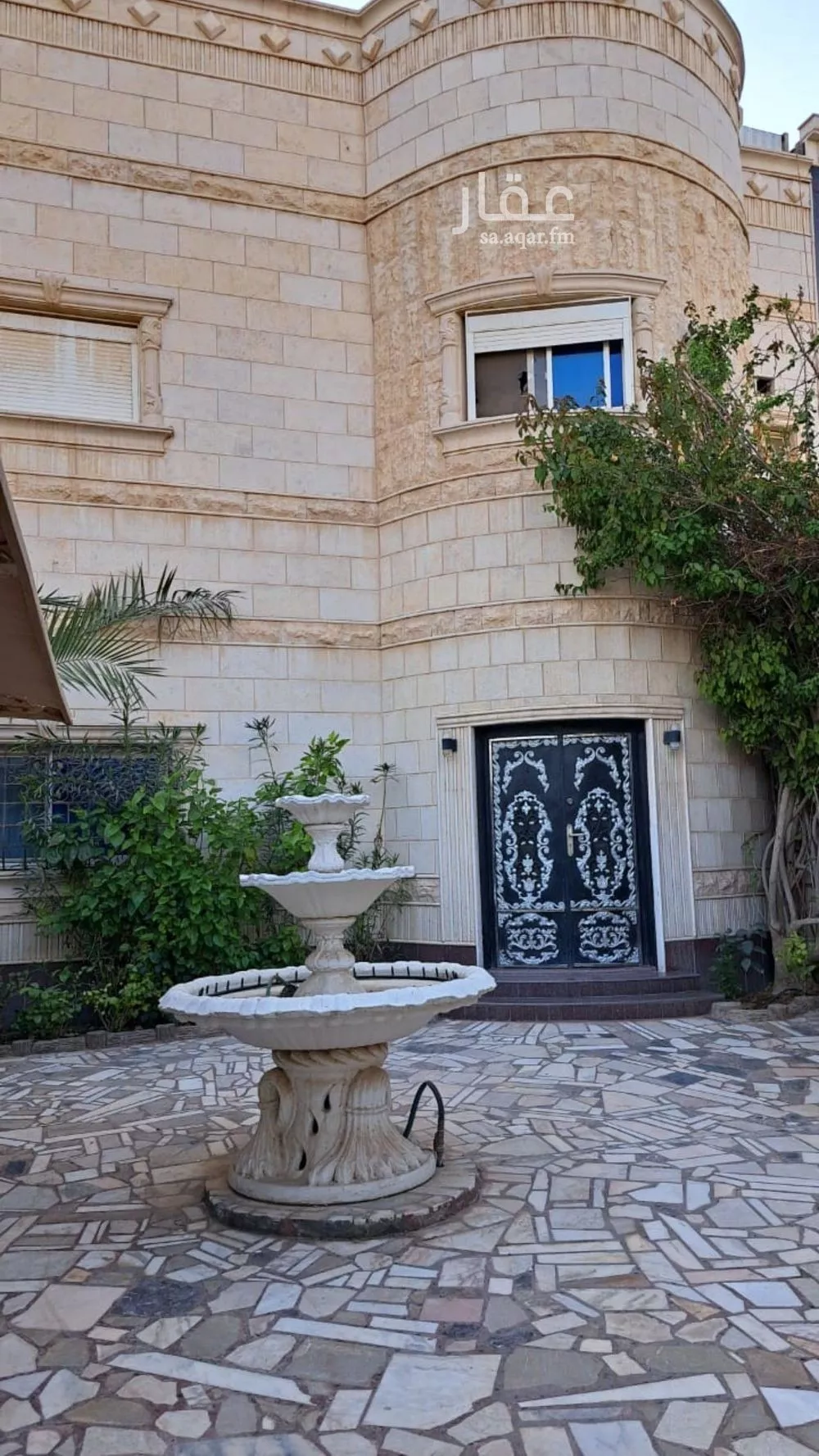 5 bedroom duplex in Al Shuhada 4