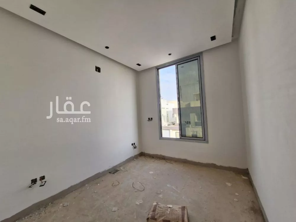 4 bedroom villa in Al Narjis 6