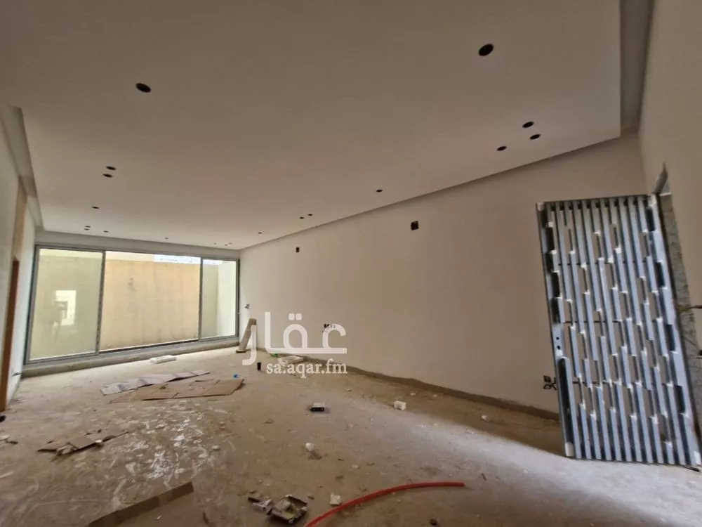 4 bedroom villa in Al Narjis 9