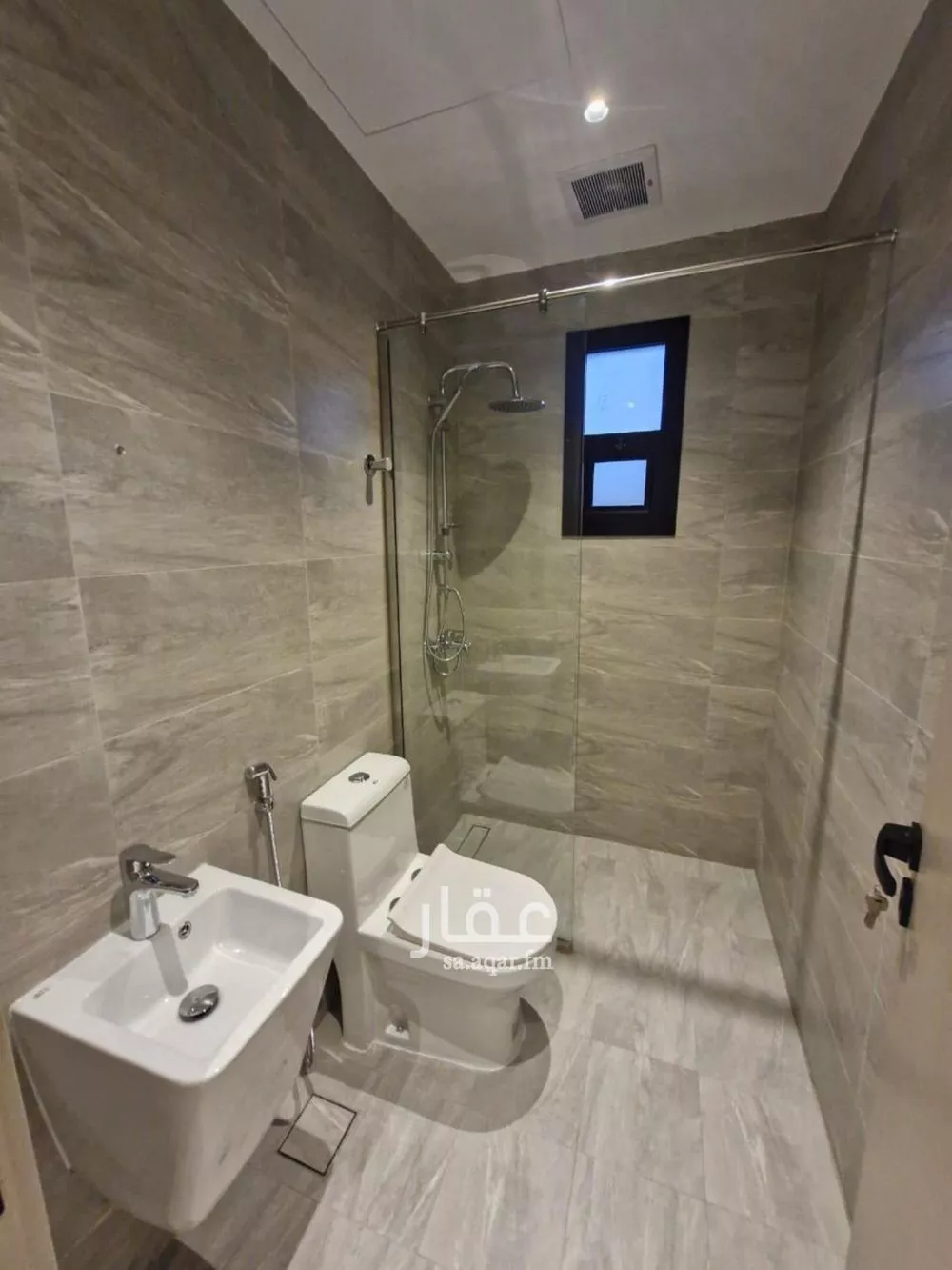 5 bedroom villa in Al Aridh 14