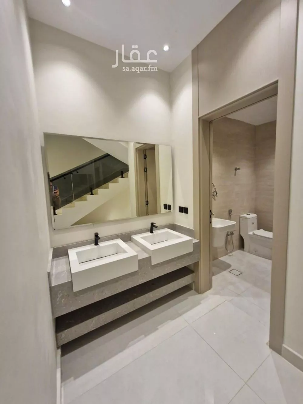 5 bedroom villa in Al Aridh 17