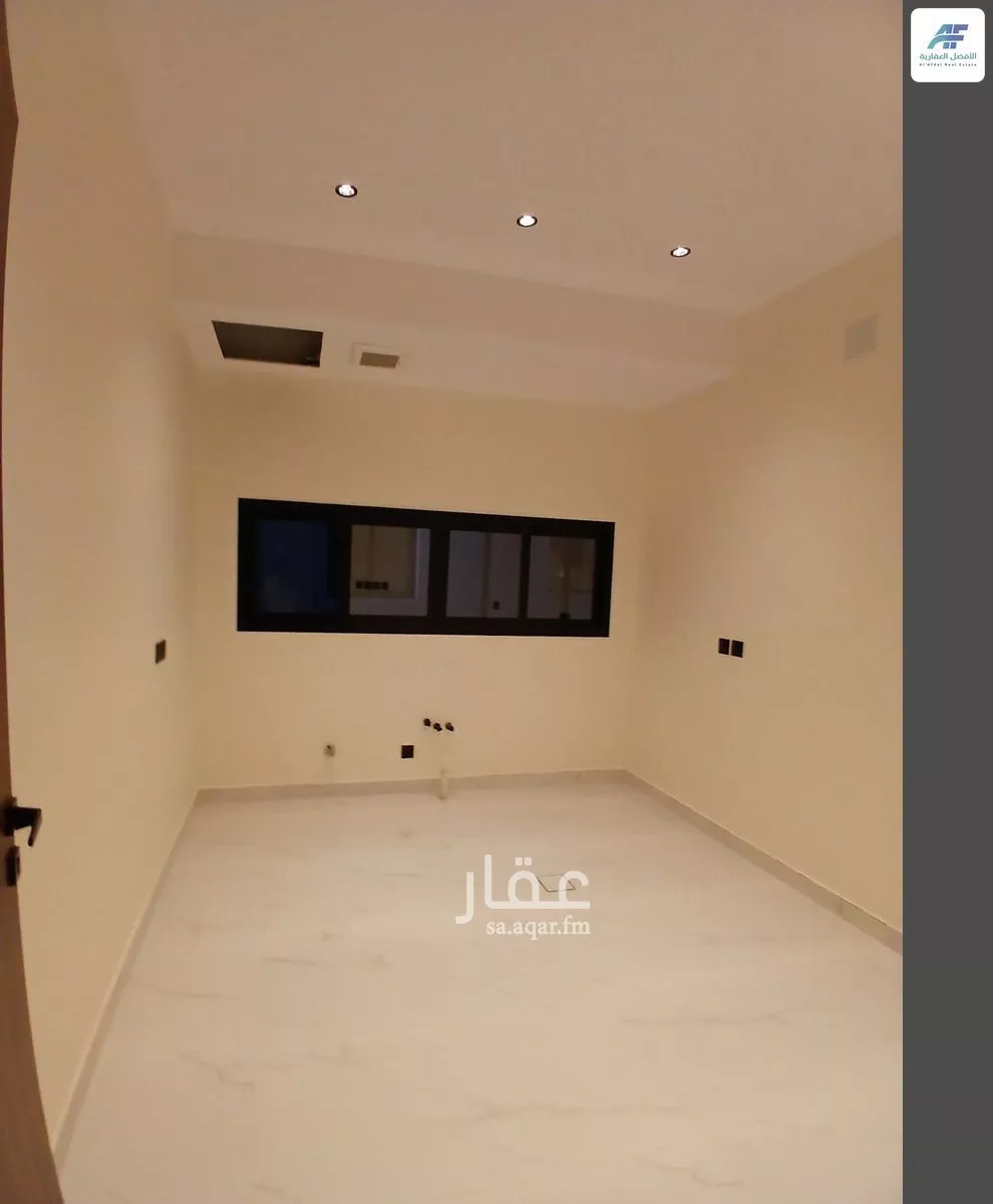 فيلا 5 غرف في الرمال 12