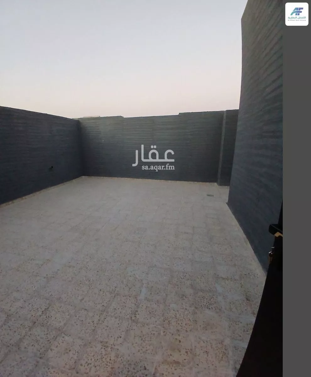 فيلا 5 غرف في الرمال 5