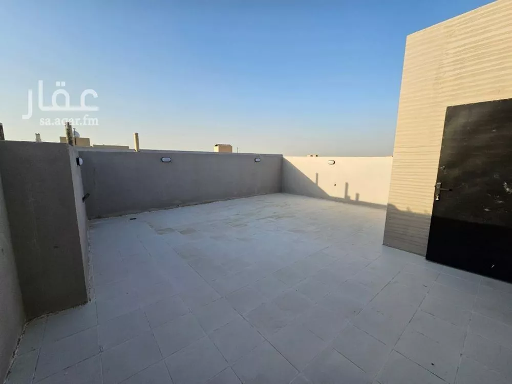 6 bedroom villa in Dhahrat Laban 14
