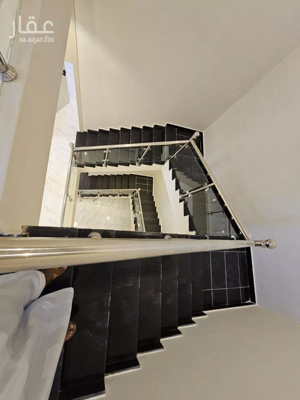 6 bedroom villa in Dhahrat Laban 4