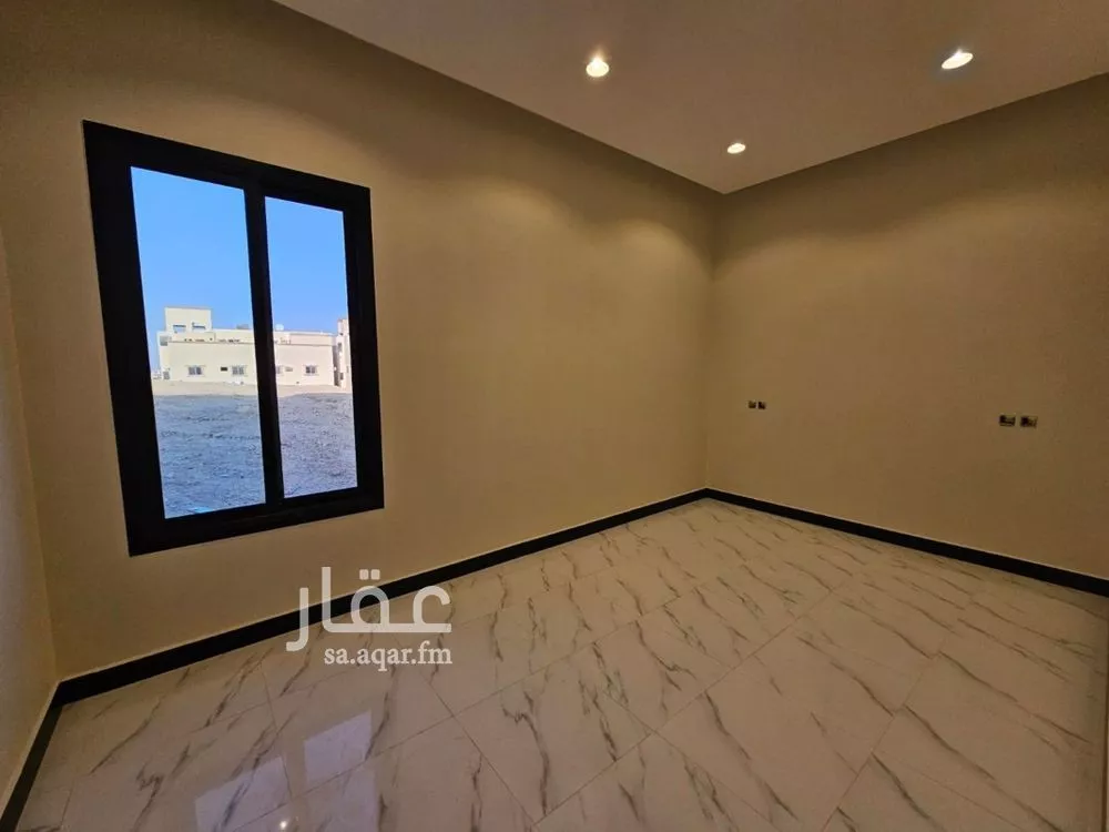 6 bedroom villa in Dhahrat Laban 8