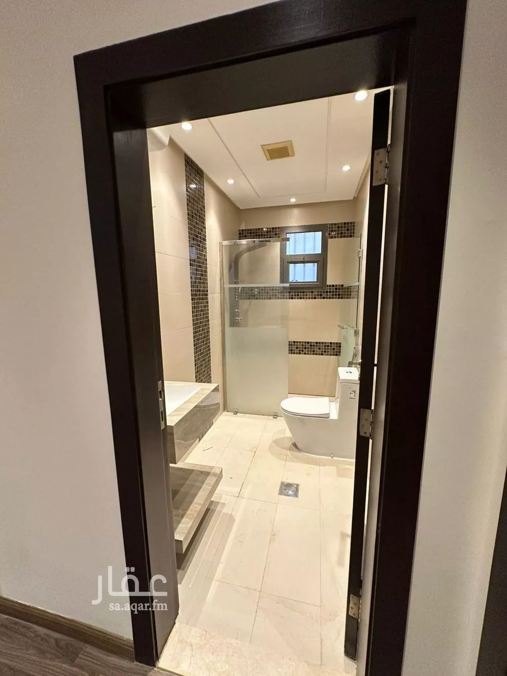 7 bedroom villa in Al Rabie 13
