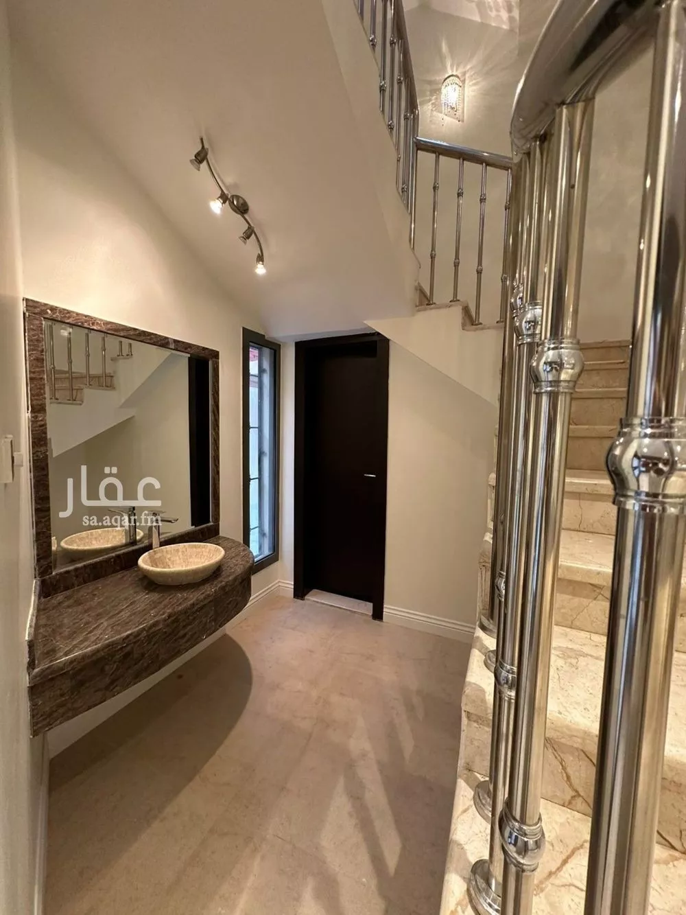7 bedroom villa in Al Rabie 3