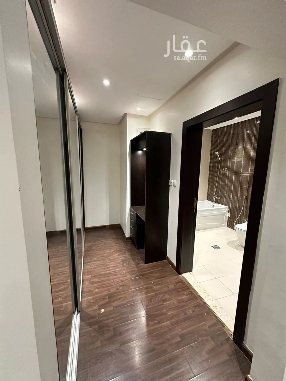 7 bedroom villa in Al Rabie 21