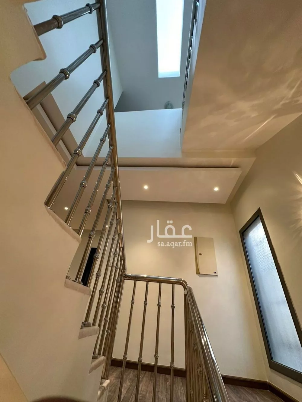 7 bedroom villa in Al Rabie 4