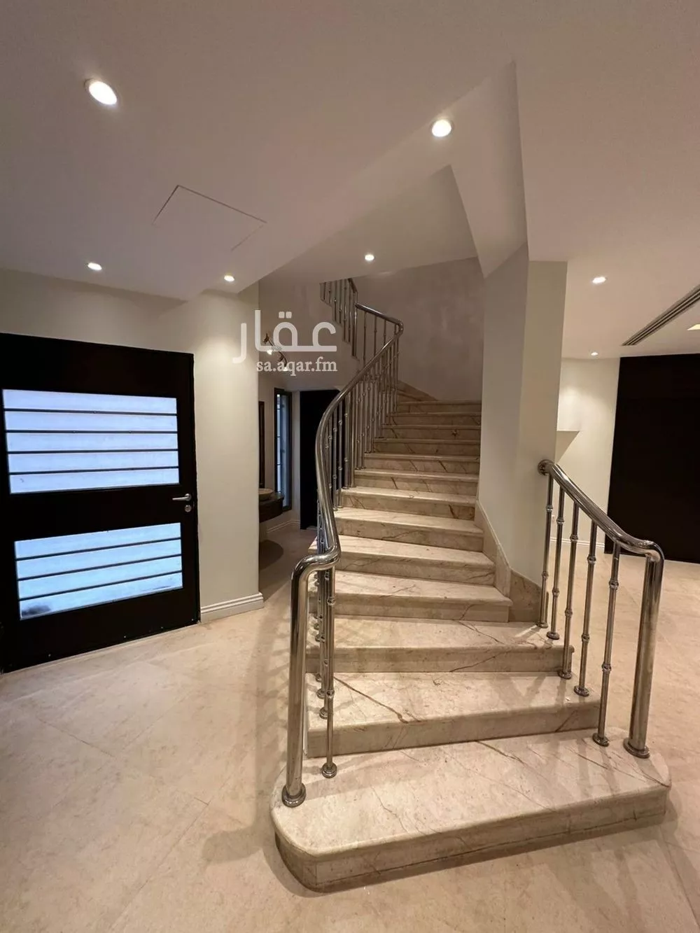 7 bedroom villa in Al Rabie 7