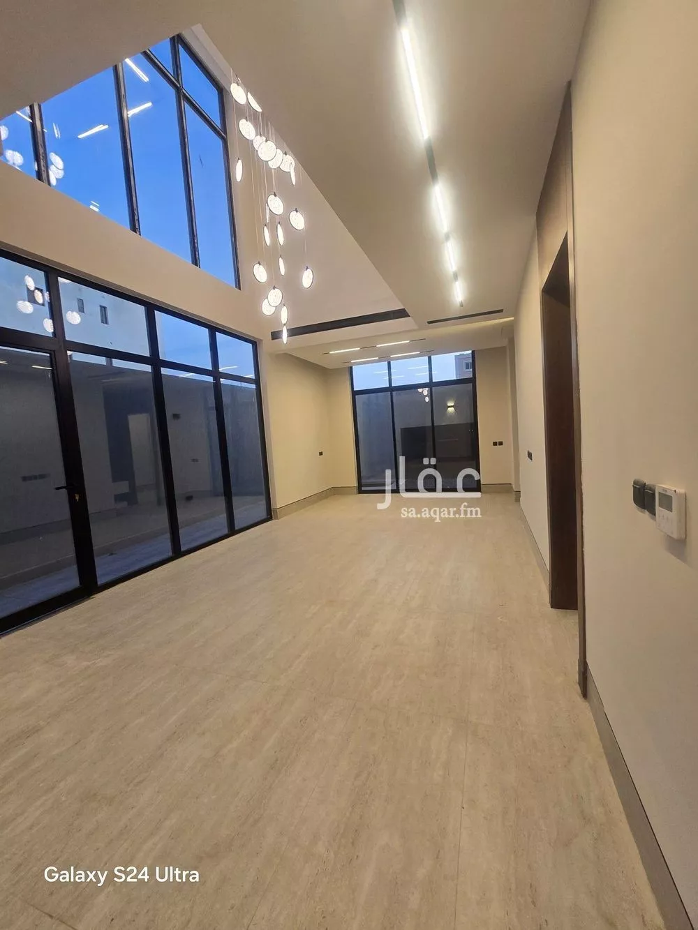 5 bedroom apartment in Al Aridh 9