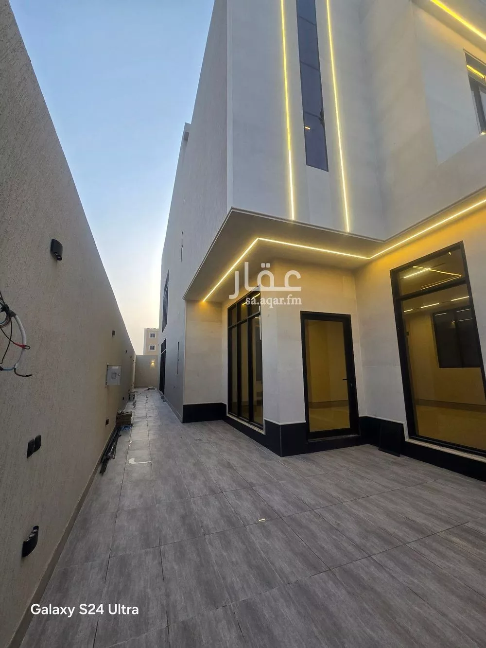 5 bedroom apartment in Al Aridh 10