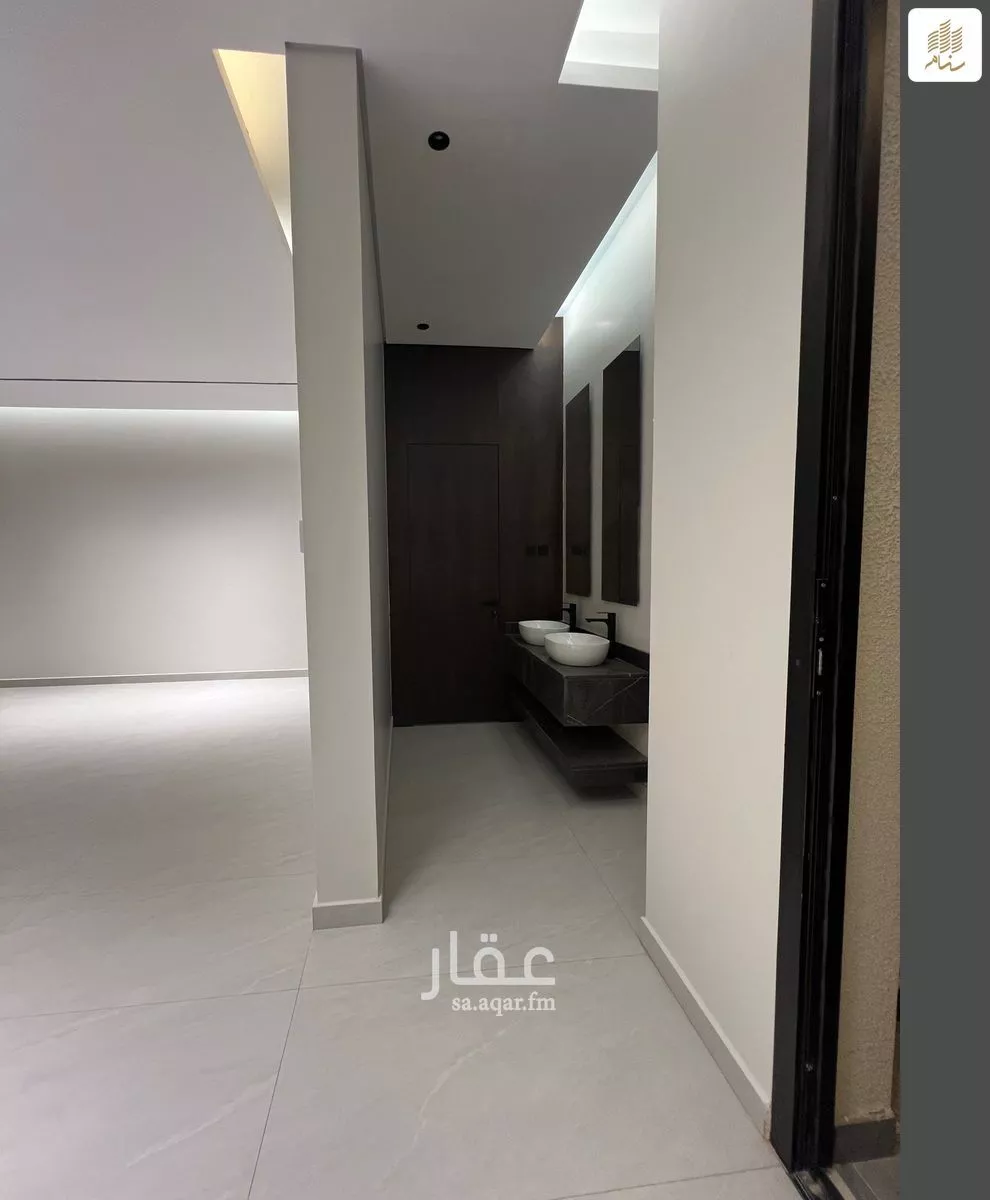 فيلا 5 غرف في النرجس 8