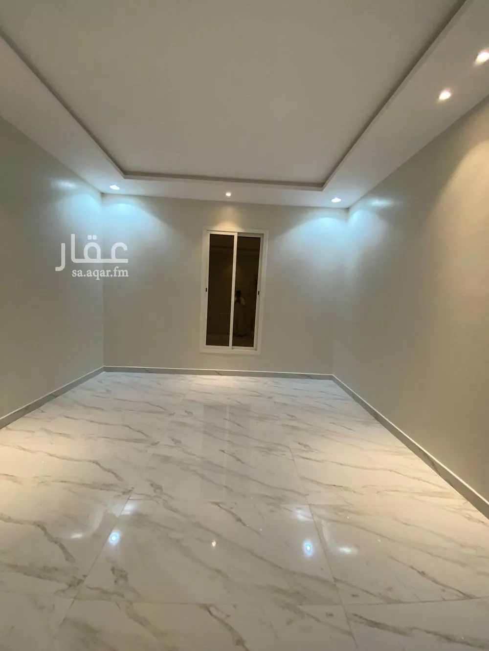 فيلا 6 غرف في طويق 13