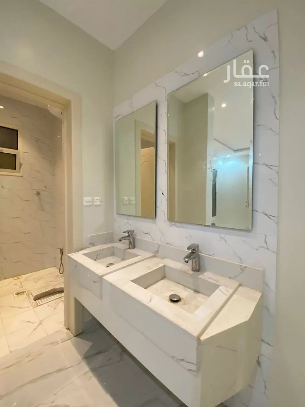 فيلا 6 غرف في طويق 8