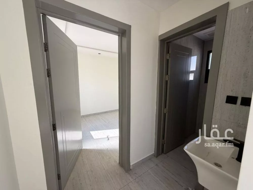 فيلا 6 غرف في طويق 12