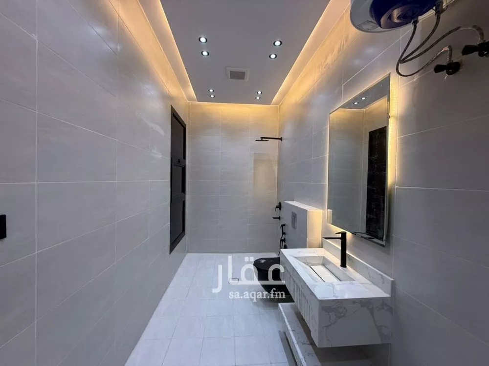 6 bedroom villa in Tuwaiq 24