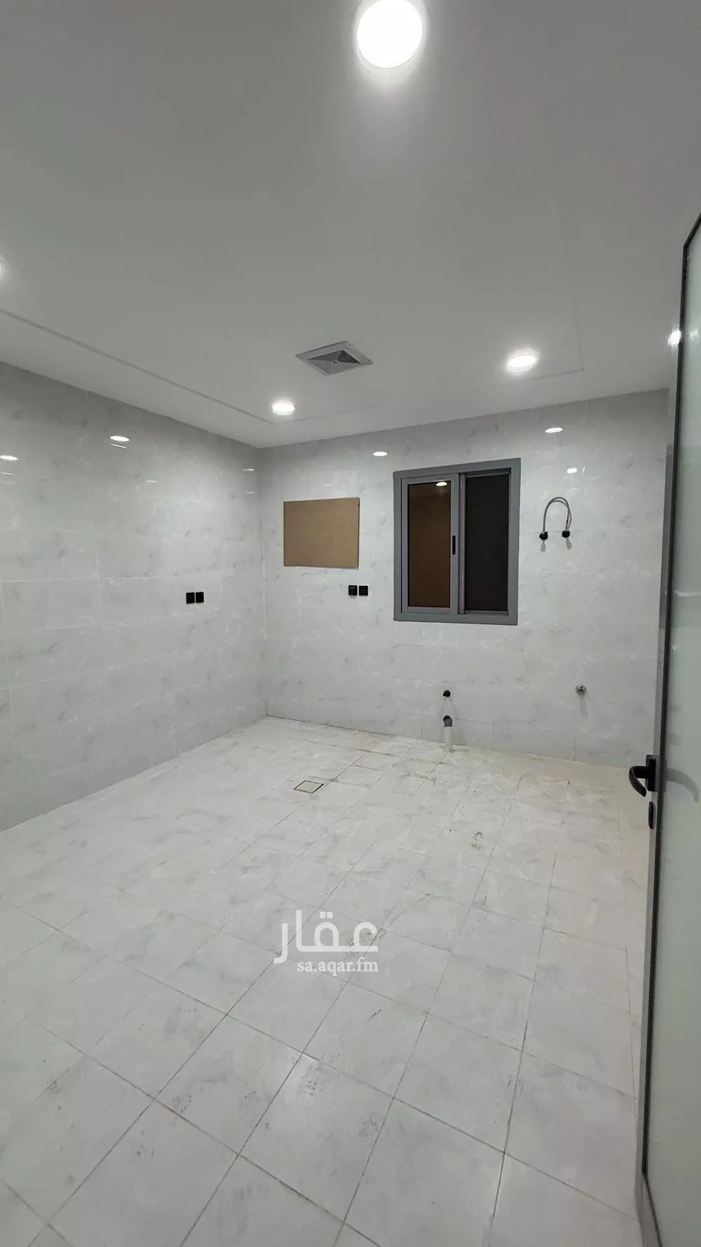 4 bedroom apartment in As Suways, Jazan 10